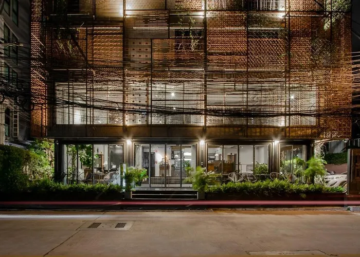 Ir-on Hotel