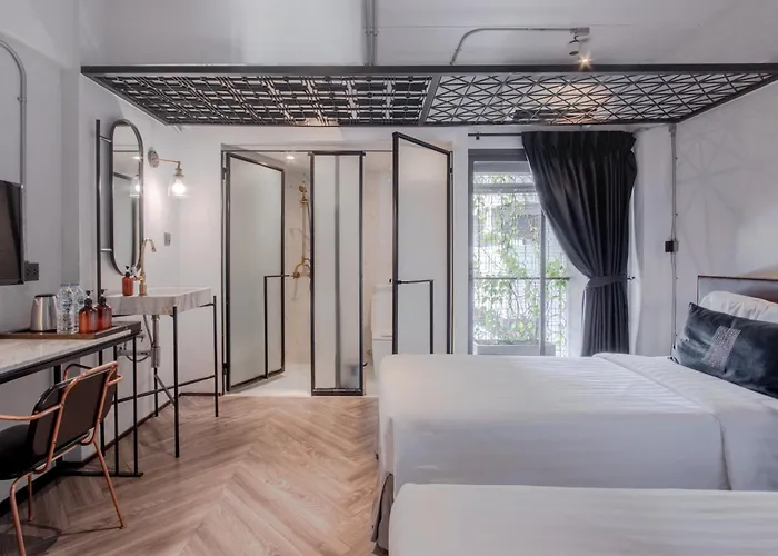 Hotel Ir-on