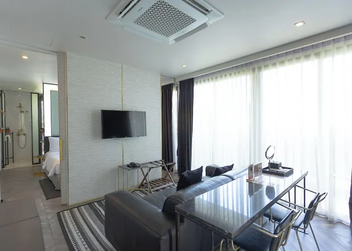 Ir-on Hotel 3*